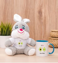 Kişiye Özel Sevimli Avokado Desenli Peluş Tavşan ve Mavi Kupa