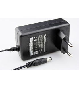 HUAWEİ Hw 120200E6W 12V - 2A Adaptör - Siyah