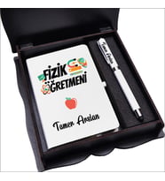 Fizik Öğretmeni Ahşap Kutuda Defter Kalem Seti