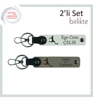 Erkek Sevgiliye Tarz Sahibi Hediyelik, Futbol Figürlü Yazı Eklenebilir Anahtarlık Set, Beyaz-Kül Gri
