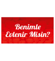 Kırmızı Kalpli Evlilik Teklifi Afişi Pankartı Benimle Evlenir Misin