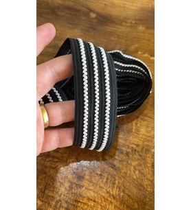 SİYAH BEYAZ DESENLİ ŞERİT DİKİŞ GİYİM AKSESUARI EN 4 CM (1 METRE )
