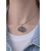Düşünce Temalı Beyin Figürlü Gümüş Renk Unisex Günlük Kolye