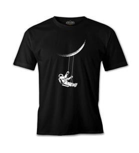 Astronot Salıncak Siyah Erkek Tshirt