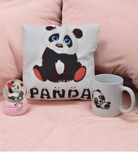 Sevimli Işıklı Panda Kar Küresi& Panda Baskılı Kupa& Panda Baskılı Puf Yastık Hediye Seti