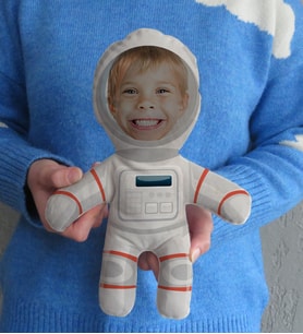 BK Gift Kişiye Özel Fotoğraflı Çocuk Astronot Bebek Yastık