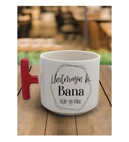 Kırmızı T Kulp Bana Hiç Bir Şey Olmaz Tasarımlı Latte Fincan Modeli