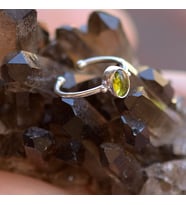 Peridot Taşı Gümüş Yüzük - Ayarlamalı