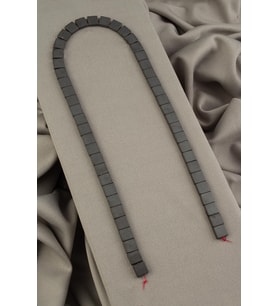 Hematit Doğal Taş Parlak Gri Kare Kesim 8x8x3mm Dizi [AA]