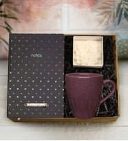 Kişiye Özel Desenli Defter & Mor Kupa Bardak & Dekoratif Mum Hediye Seti