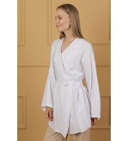 Doğal Viskon Kumaş Cepli Kemerli Kadın Kimono 1168 – Yakasız, Hafif, Dökümlü, Yazlık Model (Beyaz)