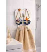 Terlik Tasarımlı Banyo Havlu ve Bornoz Askılığı