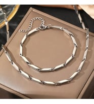 Küp Model Unisex Kararmaz Yüksek Kalite Çelik Kolye&Bileklik Set (Gümüş)
