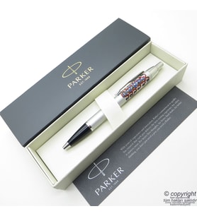 Parker Silver Sanatsal Çizimli Tükenmez Kalem  Benzersiz üründür. Yalnızca bir adet bulunmaktadır (Karışık)