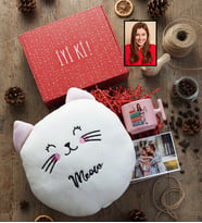 Kişiye Özel Karikatürlü Hemşire Best Nurse Ever Hediye Kutusu - Kişiye Özel T Pastel Kupa, Peluş Yastık, Fotoğraf 1 Adet Tıp Bayramı Hediyesi