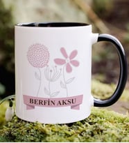 BK Gift Kişiye Özel İsimli Çiçek Tasarımlı Siyah Kupa Bardak- 18, Arkadaşa Hediye, Sevgiliye Hediye, Doğum Günü Hediyesi