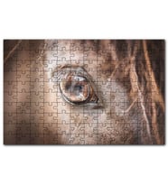 Cakapuzzle Kahverengi Atın Gözü Yakın Çekim Puzzle Yapboz MDF (Ahşap) (120 Parça)