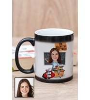 Kadın Fen Bilimleri Öğretmenine Hediye Karikatürlü Sihirli Kupa Bardak