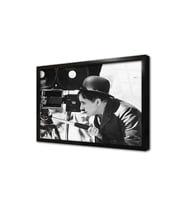 Siyah Beyaz Charlie Chaplin Çerçeveli Cam Tablo