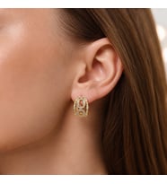 STİL İNCİSİ/XUPING JEWELRY ZİNCİR ŞEKİLLİ ZİRKON TAŞLI KÜPE (Altın Rengi)