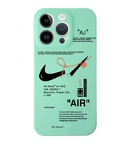 Apple iPhone 14 Pro Max  Lansman Kılıf Sneakers  Tasarımlı Altı Kapalı İçi Kadife Kaplı  Kapak (Şeffaf)