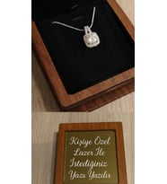 Kişiye Özel  Ahşap Kutulu  Kare Baget Kolye