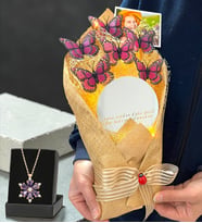 Kişiye Özel Fotoğraflı Işıklı Aynalı Pembe Kelebek Buketi ve Gerçek Ametist Taşlı Lotus Kolye (Model 7)
