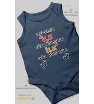 Dedemin İlk Göz Ağrısıyım Baskılı Bebek Zıbını – Çıtçıtlı Body  %100 Pamuk Sıfır Kol (Lacivert)