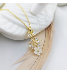 Vaoov 925 Ayar Gümüş Çiçekli Bahar Dalı Kolye (Gold)