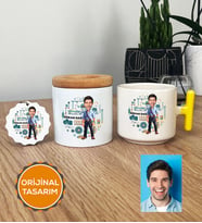 Kişiye Özel Karikatürlü Makine Mühendisi Hediye Seti T Kupa, Kalemlik, Anahtarlık Erkek Makine Mühendisine Mühendisler Günü Hediyesi (Sarı)