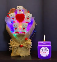 Renkli Led Işıklı Ayıcık Buketi ve Kokulu Mum Hediye Seti  Sevgiliye Arkadaşa Hediye (Mor)