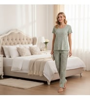 Kadın Jakarlı Açık Yeşil Renk Çiçek Desenli 3'lü Set Pijama Takımı BB2312