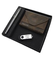Signator D335  İsme Özel Set - Deri Kartlık + 32Gb. Usb Bellek  + Kalem Seti  İsme Özel Hediyelik Set (Karışık)