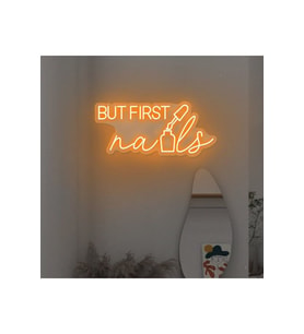 But First Nails Yazılı ve Oje Şekilli Neon Tabela