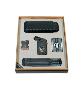 Parmida Tek Torch Masa Tipi Kesicili Çakmak Küllük Sehpa Kılıf Kesici Karbon Beşli Puro Seti TR9879