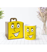 BK Gift Kişiye Özel Ahşap Kutuda Face Tasarımlı Beyaz Kupa Bardak-1