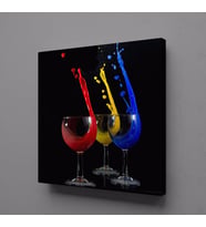 KADEHTEN SIÇRAYAN İÇECEKLER KANVAS TABLO 110x110cm (Karışık)