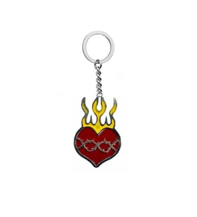 Gothic Fire Red Heart Gotik Alevli Kalp Renkli Anahtarlık veya Çanta Süsü (Çok Renkli)