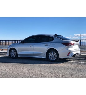 Ford Focus 4 Sedan Marşpiyel Seti 2019 2020 2011 2022 Mat Siyah Plastik 2 Adet