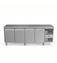 Electrolux Professional Endüstriyel Soğuk Tezgah 4 Kapılı 590 Lt , Soğutma Ünitesi Sağda EH4HDAAAA
