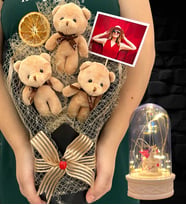 Kişiye Özel Fotoğraflı Kahve Peluş Ayıcık Buketi ve Led Işıklı Fanus - Premium Hediye Seti (Model 2)