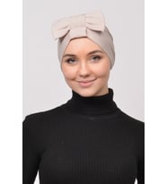Fiyonklu Çift Yönlü Çapraz Tesettür Bone (Krem)