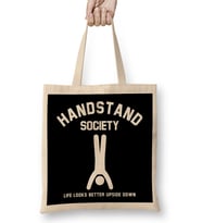 Handstand Society Life Looks Better Upside Down Bez Çanta Uzun Saplı