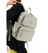 Ultra Hafif Çok Bölmeli Orta Boy Sırt Çantası(Su Geçirmez, Notebook, Laptop) Vizon Model: (571-13-9D)