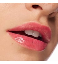 Essence Chili Bomb Parlak Lip Gloss Dudak Parlatıcısı 01