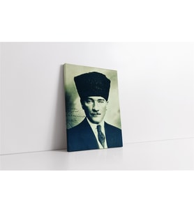 Kalpaklı Atatürk