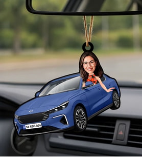 BK Gift Kişiye Özel Kadın Mardin Renk Togg Karikatürlü Ahşap Plakalı Araba Dikiz Ayna Süsü-1 , Arkadaşa Hediye, Sevgiliye Hediye, Araba Hediyesi