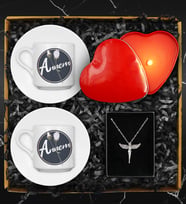 Anneler Gününe Özel Tasarım İkili Fincan & Zirkon Taşlı Melek Kolye & Metal Kapak Kalp Mum Seti