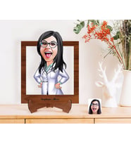BK Gift Kişiye Özel Kadın Doktor Karikatürlü Ahşap Standlı 3D Biblo-1 (Beyaz)