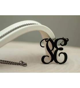 2 Harfli Vine Monogram Yazılı Pleksi Kolye